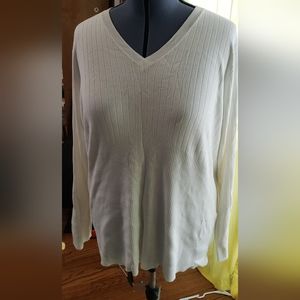 White V-neck Lane Bryant sweater. NWT